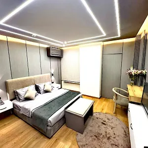 5* Hotel Queens